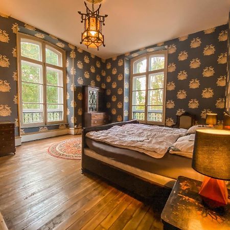 Private Castle With Park - Chateau Guillermo La Moncelle Luaran gambar