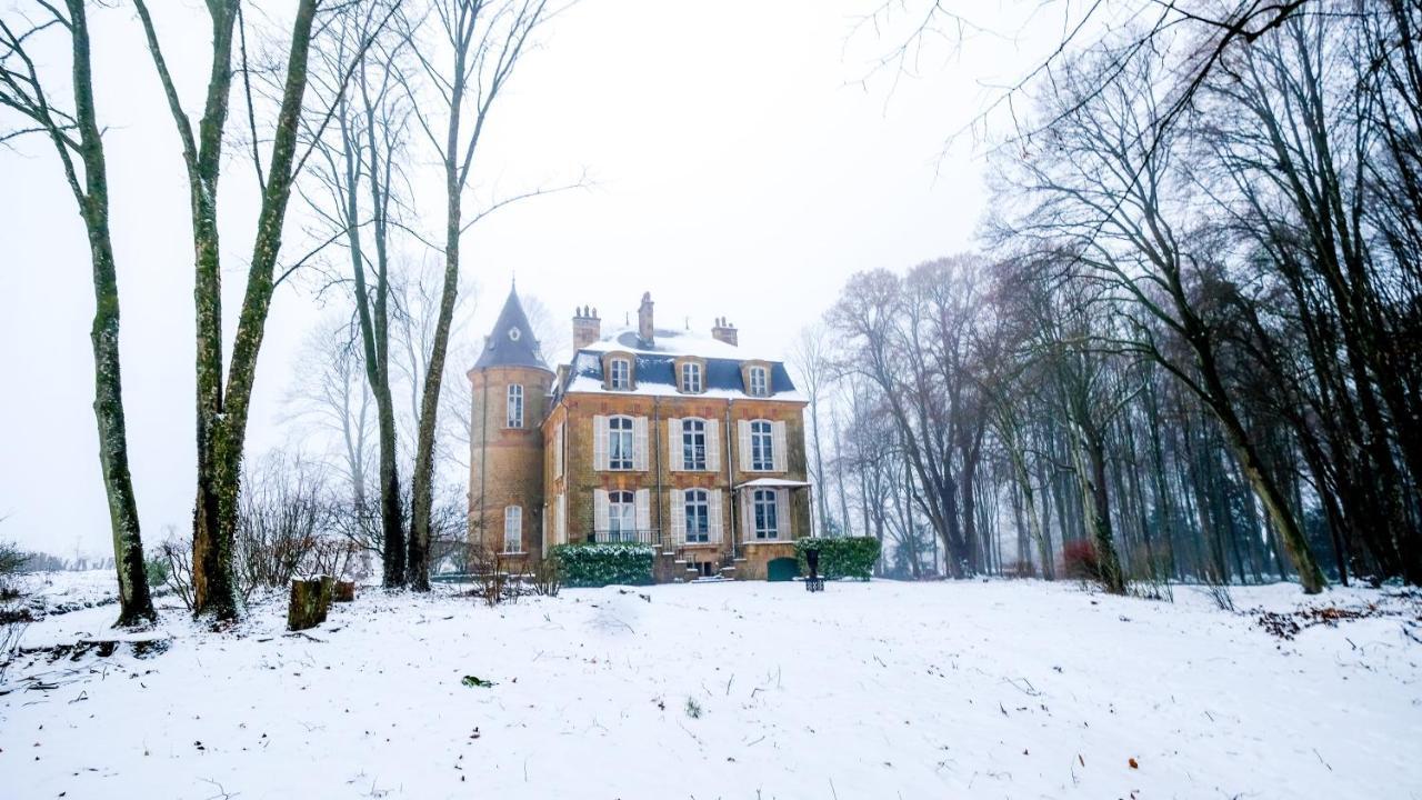 Private Castle With Park - Chateau Guillermo La Moncelle Luaran gambar