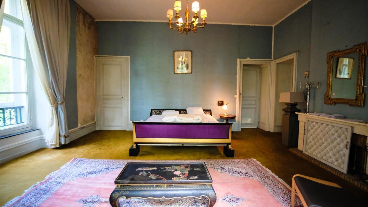 Private Castle With Park - Chateau Guillermo La Moncelle Luaran gambar